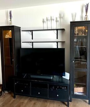 Ovývačková zostava Hemnes