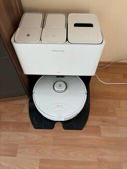 P: Robotický výsávač Roborock S8 Pro Ultra - Biely