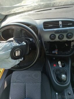 Seat Leon II