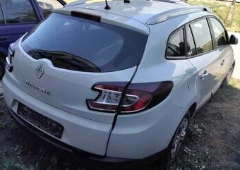 Renault Megane Grandtour 1.6 2010 predám PIATE DVERE, ZADNÉ