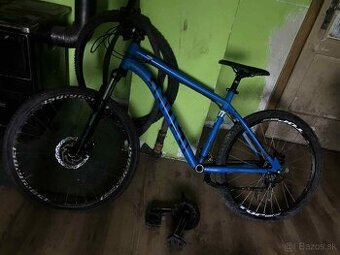 Predám horský bicykel GHOST Kato 5.9 AL 29" (model 2019)
