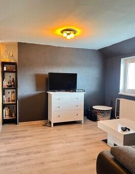 Priestranný 4-izbový byt alebo kancelárske priestory – 120 m