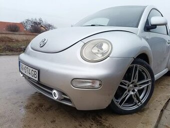 Predám Volkswagen NEW BEETLE 2.0 benzín + plyn LPG
