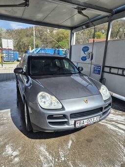 Porsche Cayenne 4,5S