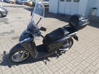 Honda SH 125 SH125AD