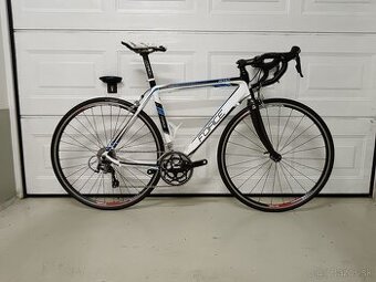 Cestny bicykel FORCE ROAD