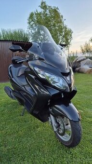 SUZUKI Burgman 400 k8