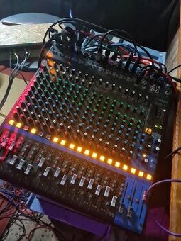 Mixpult yamahaMG20XU