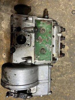 Zetor super 50 palivové čerpadlo