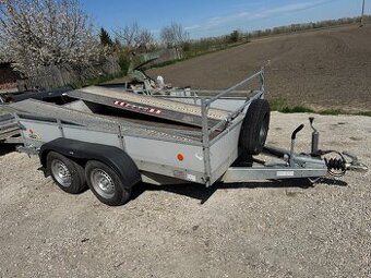Brzdeny privesny vozik Agados 2700kg