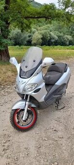 Piaggio x 9 250 cm3 rok 2005