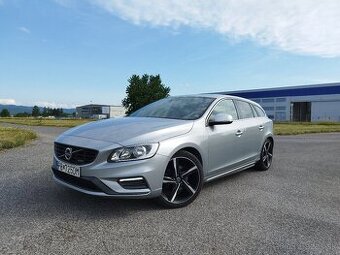 Volvo v60 R-dezighn
