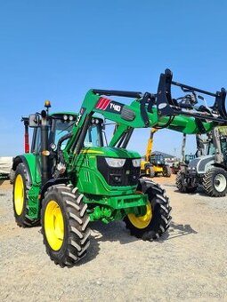 John Deere 6105M