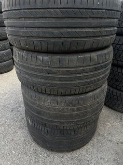 DVOJROZMERNÁ LETNÁ SADA CONTINENTAL 225/40 R19 255/35 R19
