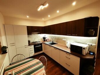 Prenajmem moderný priestranný 3 izbový byt