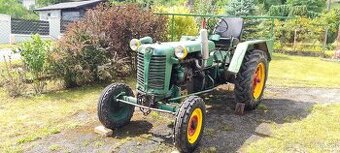 Traktor Zetor 25A s příslušenstvím
