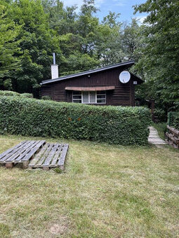 Na predaj rekreačná chatka Kysak