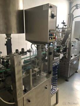 Linka pro plnění do skla AM (7715)