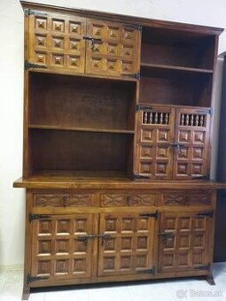 Nábytok z masívneho dreva