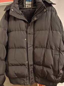 Pánska čierna vetrovka