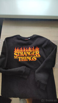 mikinu Stranger Things vel. 170/176