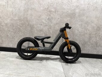 Berg odrážadlo Biky Cross s brzdou farba grey