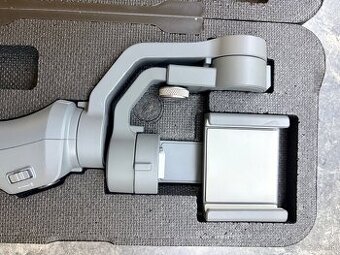 DJI Osmo Mobile 2