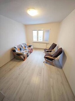 Predaj: 2 izbový byt s loggiou 61 m2 pôvodný stav blízko cen