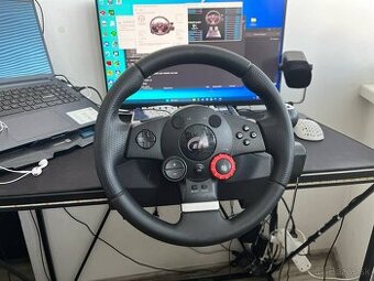 Herný  volant Thrustmaster