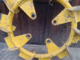 Orebne kolesá na malotraktor  MT 7