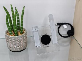 Samsung Galaxy Watch4 44mm BT / LTE | ZÁRUKA 12M