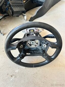 Volant zo stĺpikom Audi A4 B6+zapalovanie z 2 kľúčmi