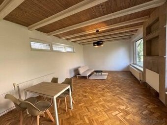 Prenajmeme 3-izbový byt po rekonštrukcii na Royovej ul