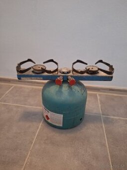 Plynový varič dvojhorák + PB fľaša (2 kg)