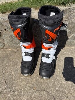 Čižmy FORMA Terain TX Black/Orange/White