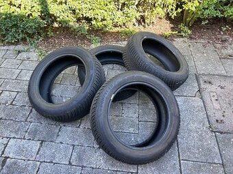 Goodyear UltraGrip performance 3 215/55 r17 98V - 1