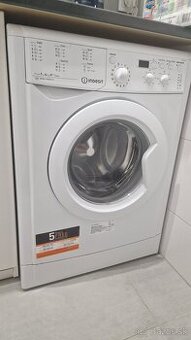 INDESIT práčka 4Kg A++