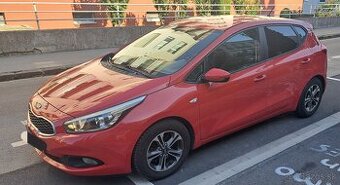 Kia Ceed  1,4 benzín