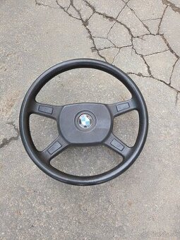 volant bmw E30, E28 a ine