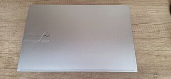Asus vivobook 15 oled m3500qc