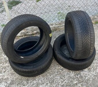 215/55 R17 Zimne Michelin 4ks