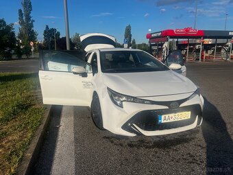 Toyota Corolla Hybrid Touring Sports 1.8 (2019)