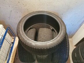 275/40 R21 - zimné pneumatiky Pirelli (4 ks)