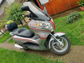 Vymenim predam Honda S-wing 125 skuter stačí vodičsky B