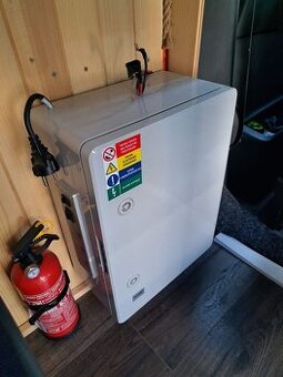Obytná dodávka Iveco Daily 2.8 HDI