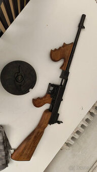Replika samopal Thompson M1 A1, USA 1928