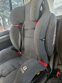 Petite&mars Prime II isofix