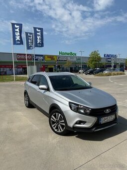 Predám Lada Vesta SW Cross 1.6 16V, 75 kW, Manuál , r.v. 201