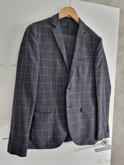 Predam oblek Jack& Jones