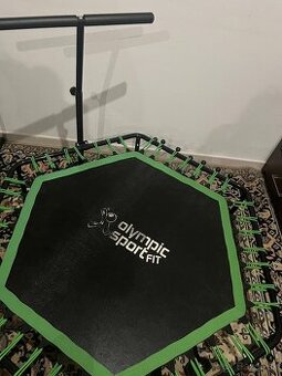 trampolina